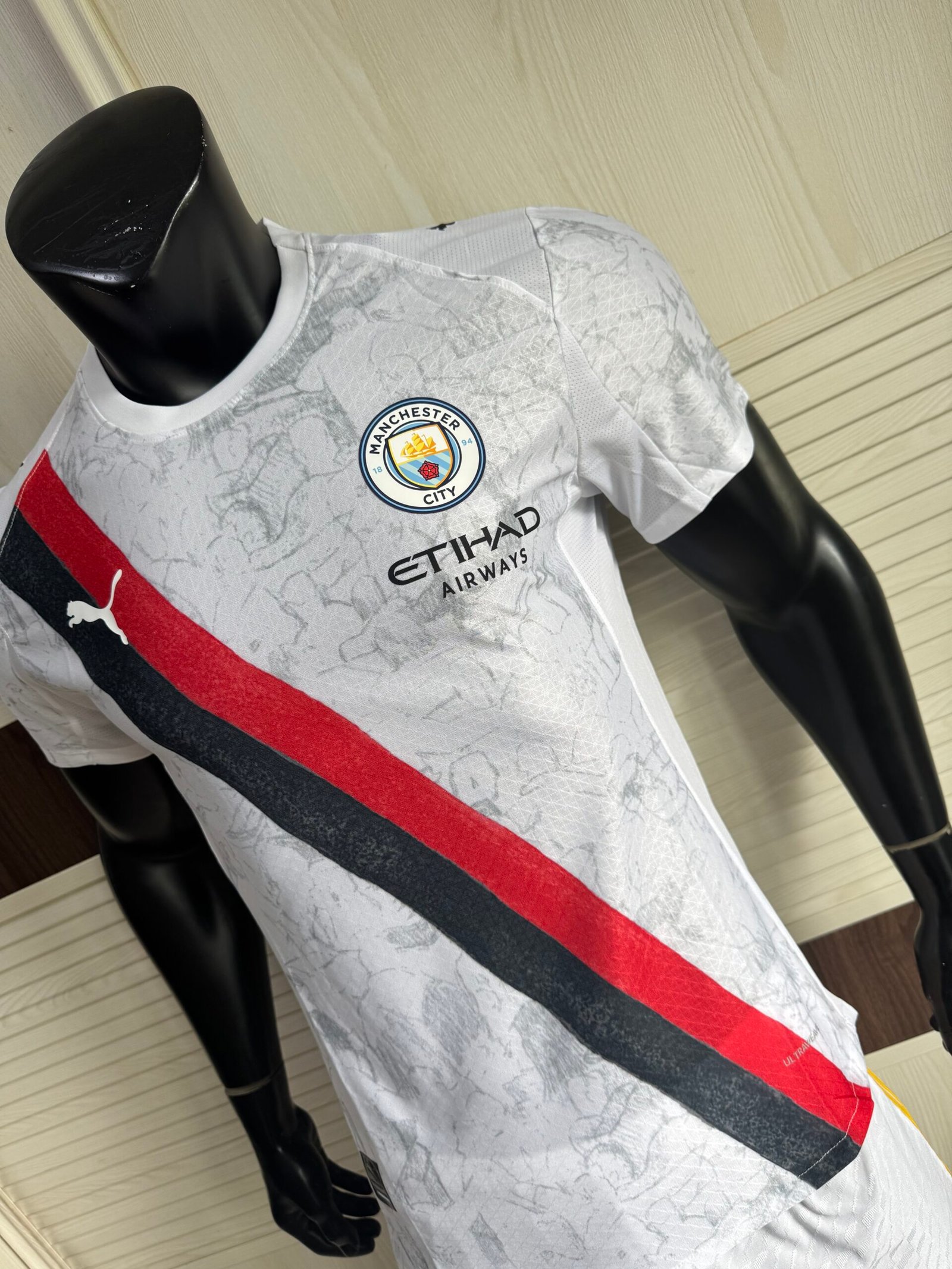 Puma Manchester City FC Jersey - Image 2
