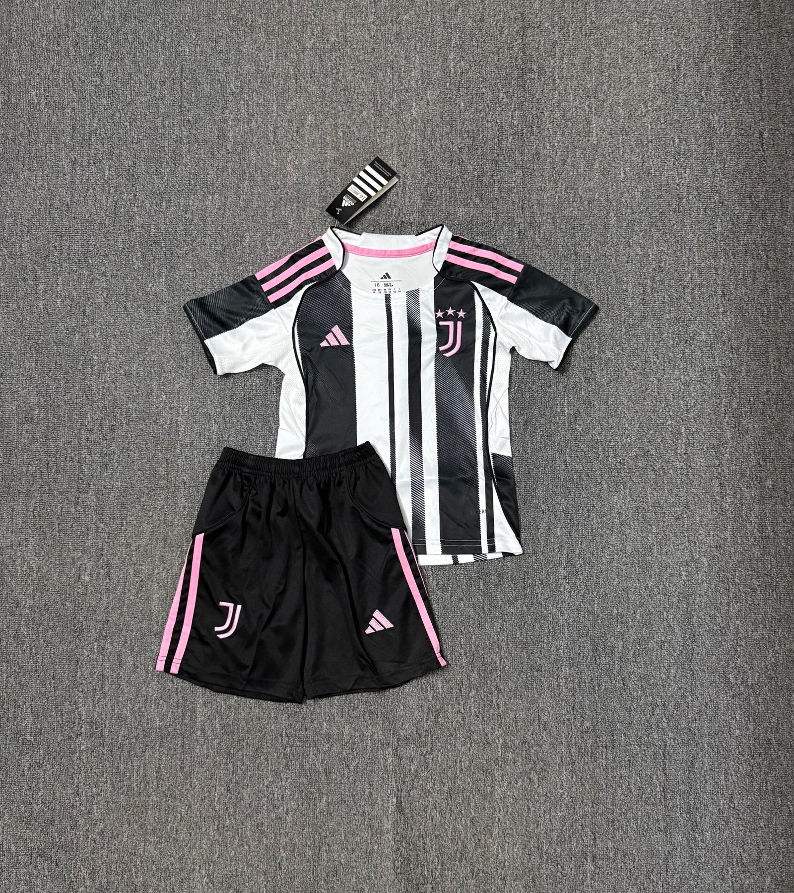 JUVENTUS HOME JERSEY Kids Kit 2026/27
