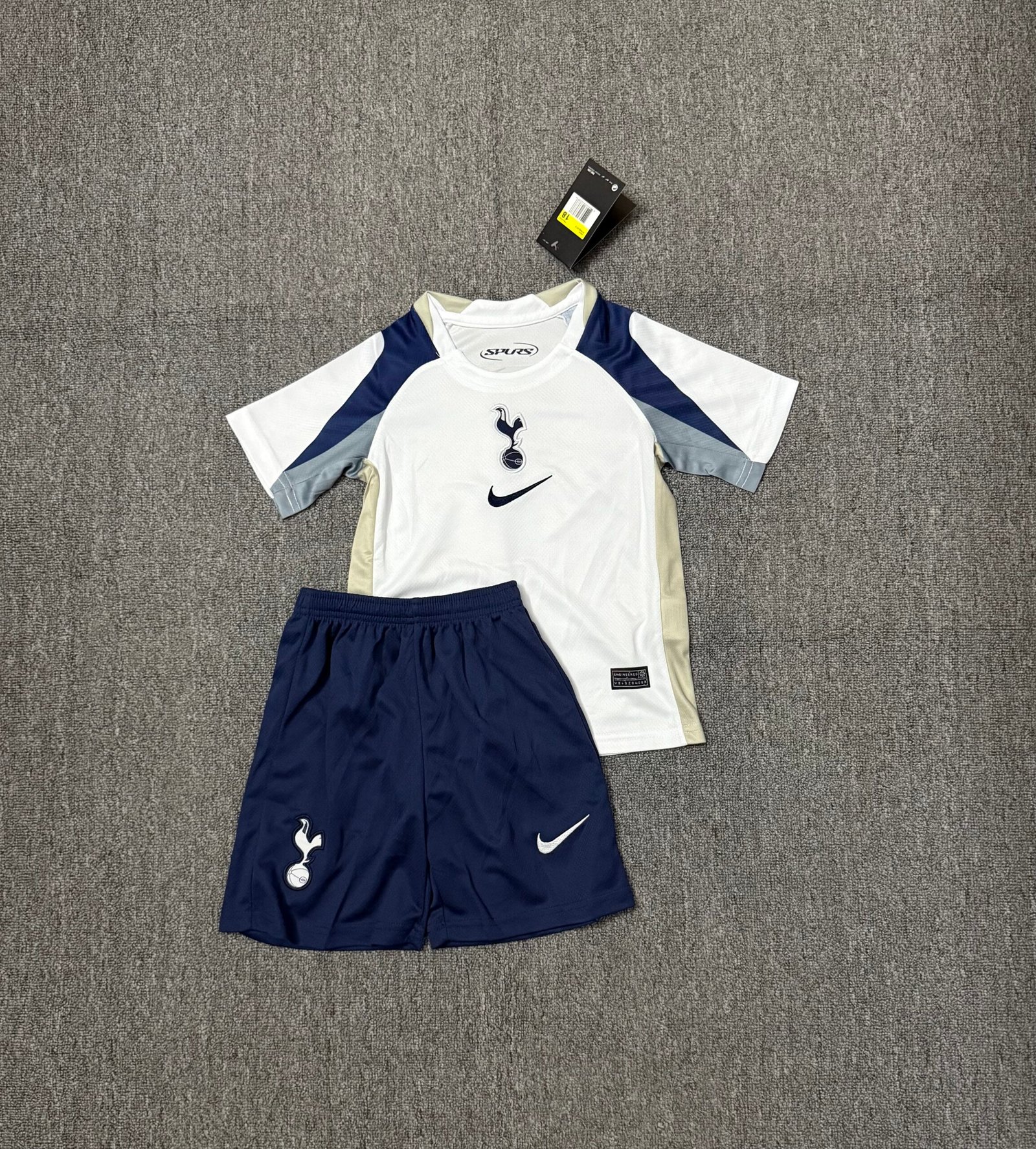 Tottenham Hotspur Home Kids Kit Jersey 2026/27