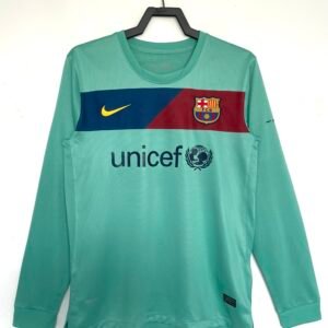 2010/11 Barcelona Away Long Sleeve 7