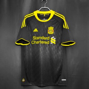 2010/11 Liverpool F.C. Third Kit Retro Jersey #8 A10